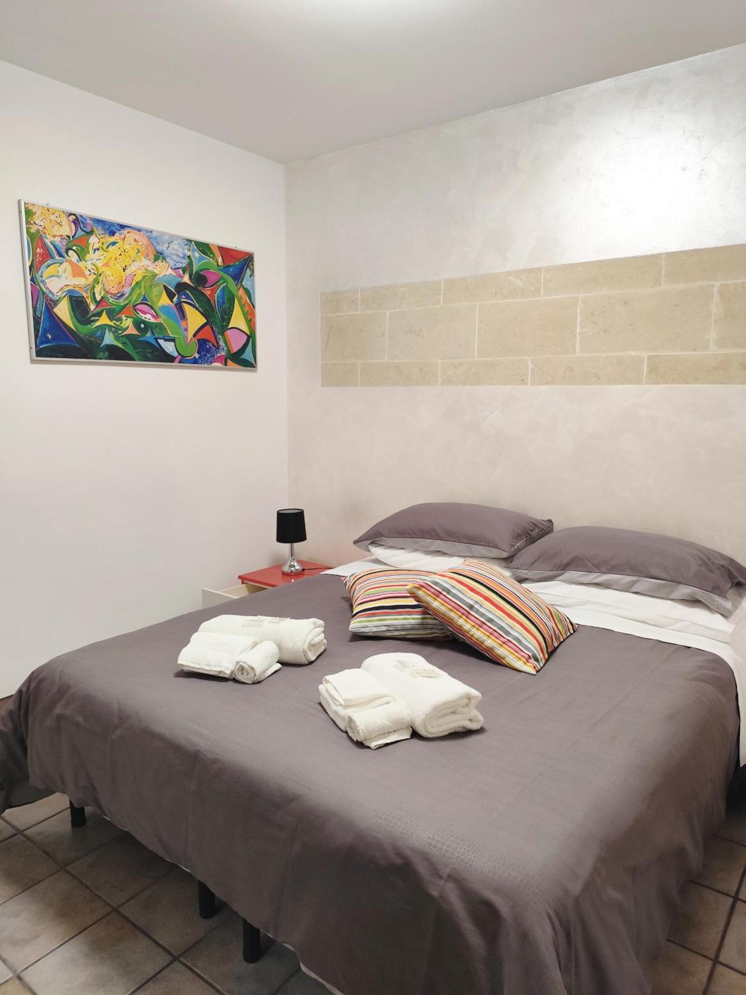 לצ'ה White Suite B&B מראה חיצוני תמונה