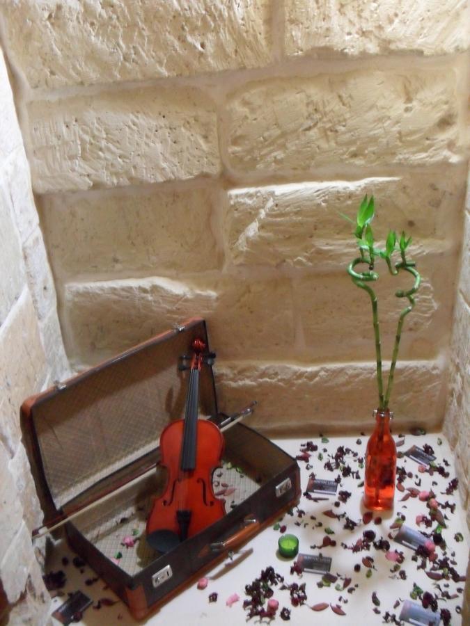 לצ'ה White Suite B&B מראה חיצוני תמונה