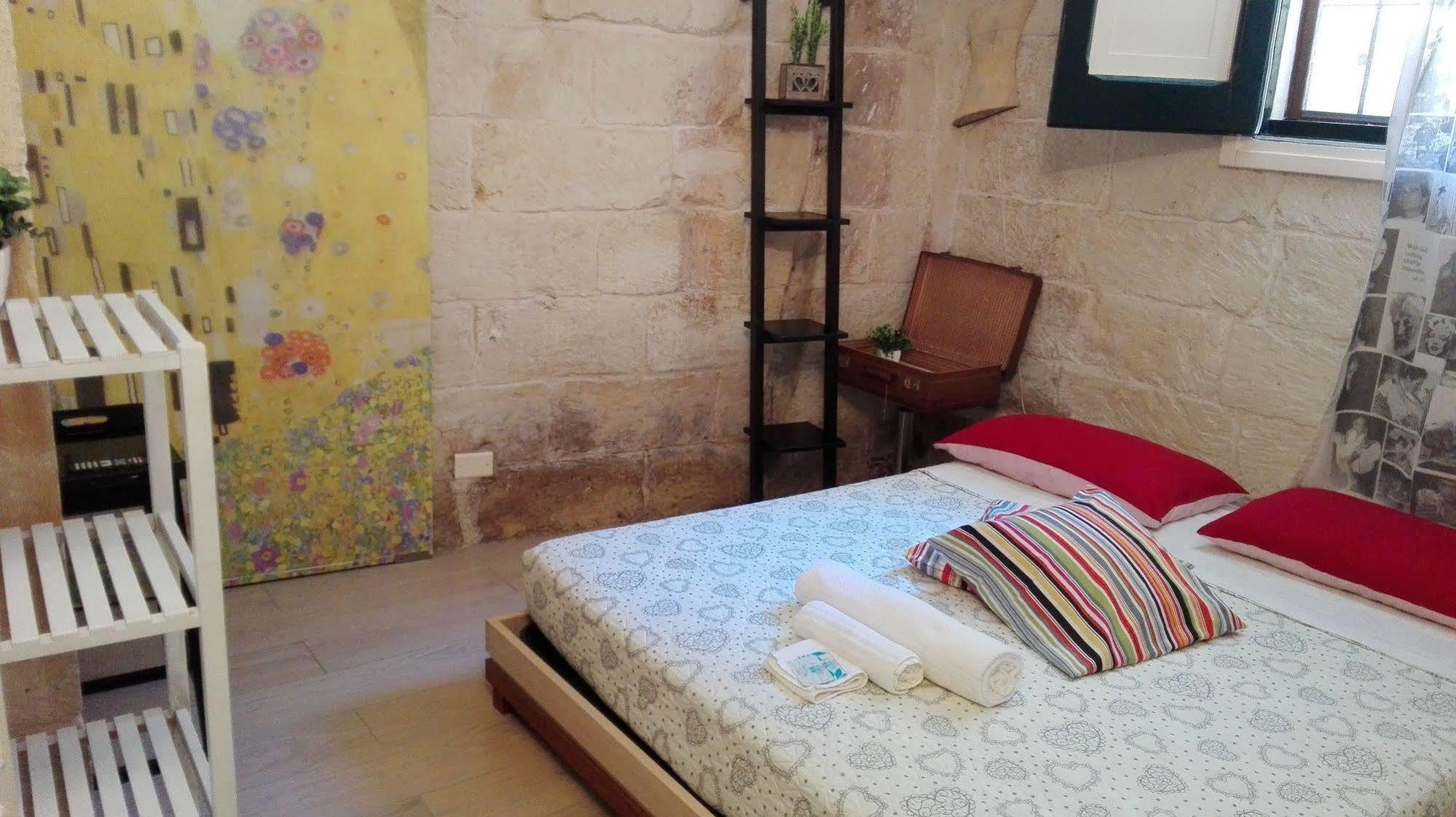 לצ'ה White Suite B&B מראה חיצוני תמונה