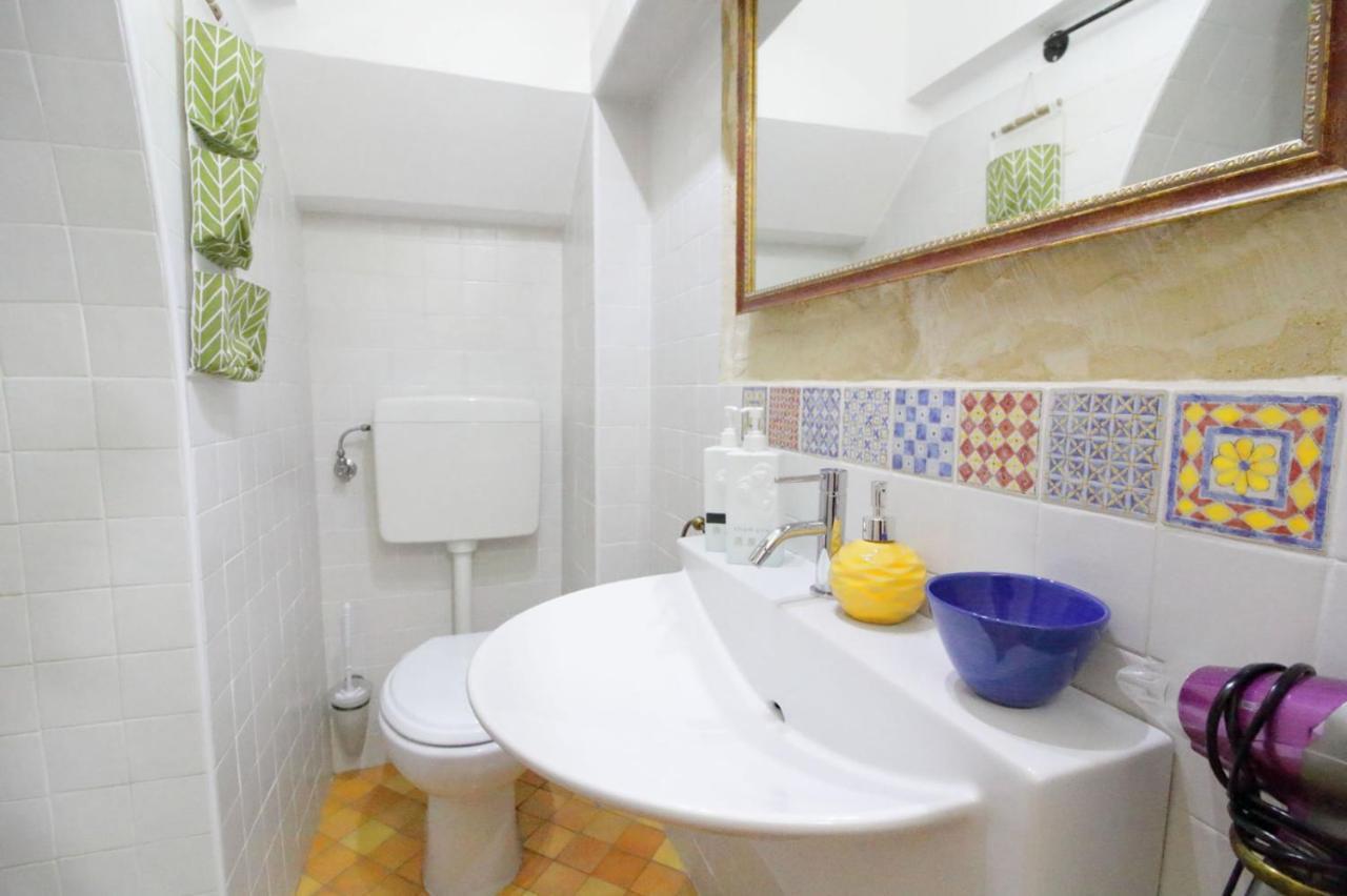 לצ'ה White Suite B&B מראה חיצוני תמונה